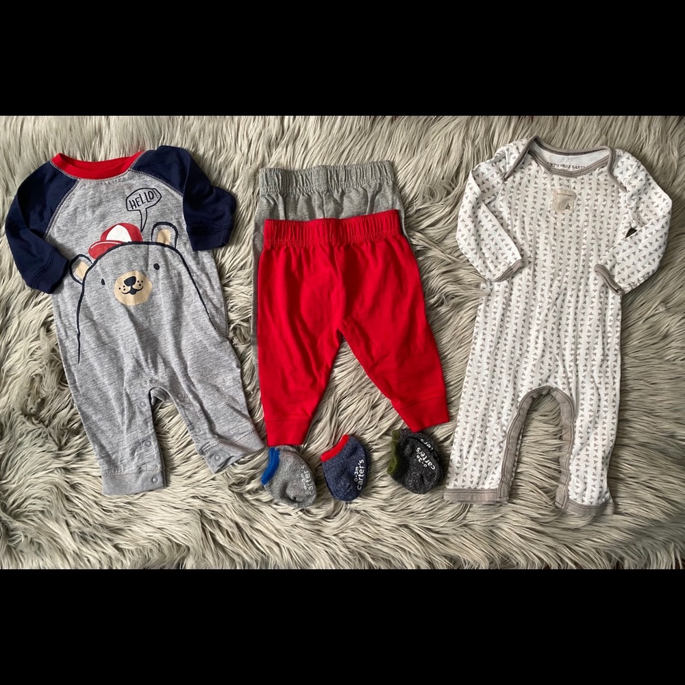 0-3 months one piece and pants bundle